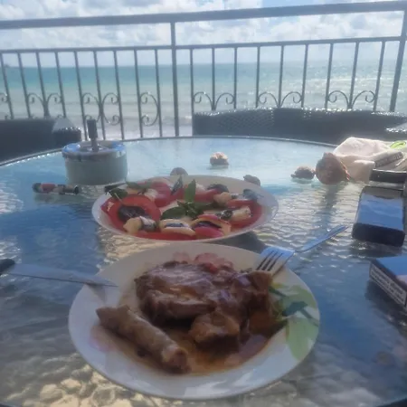 Charming At The Seaside Appartement *