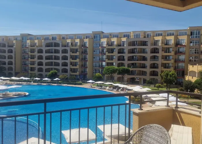 Charming At The Seaside *