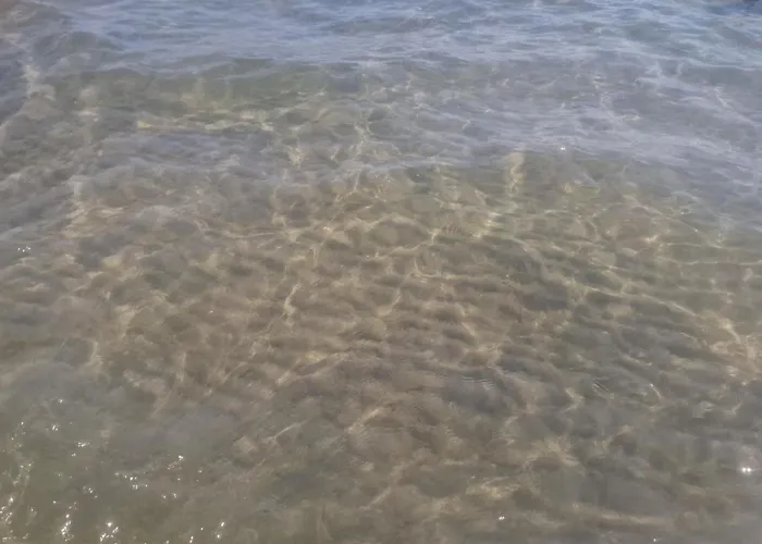 Апартамент Charming At The Seaside